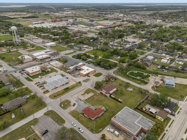 612 N Third Street, Princeton, TX à vendre - Photo du bâtiment - Image 3 de 49