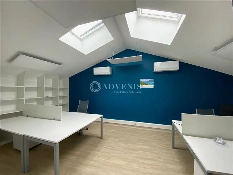 Office in Champigny-sur-Marne for sale - Interior Photo - Image 3 of 5