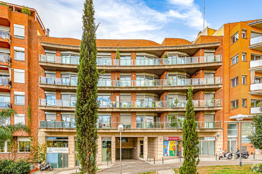 Carrer d'Esteve Terradas, 51, Barcelona, Barcelona for lease - Building Photo - Image 1 of 9