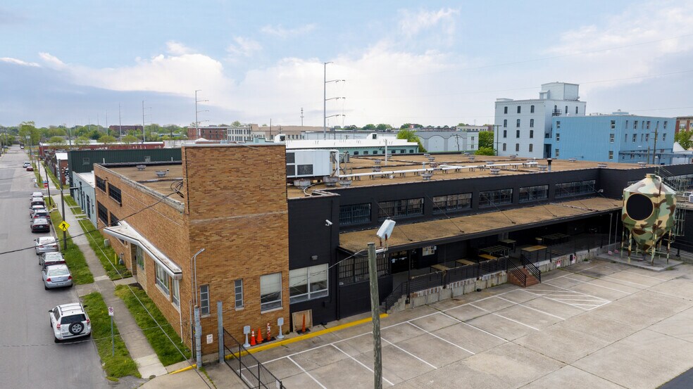 211 W 24th St, Norfolk, VA à louer - Photo du bâtiment - Image 2 de 5