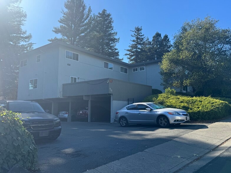 437 Corte Arango, El Sobrante, CA for sale - Building Photo - Image 3 of 25