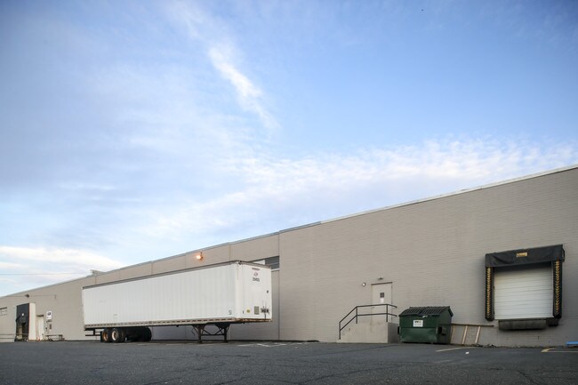 More details for 415 Hamburg Tpke, Wayne, NJ - Industrial for Lease