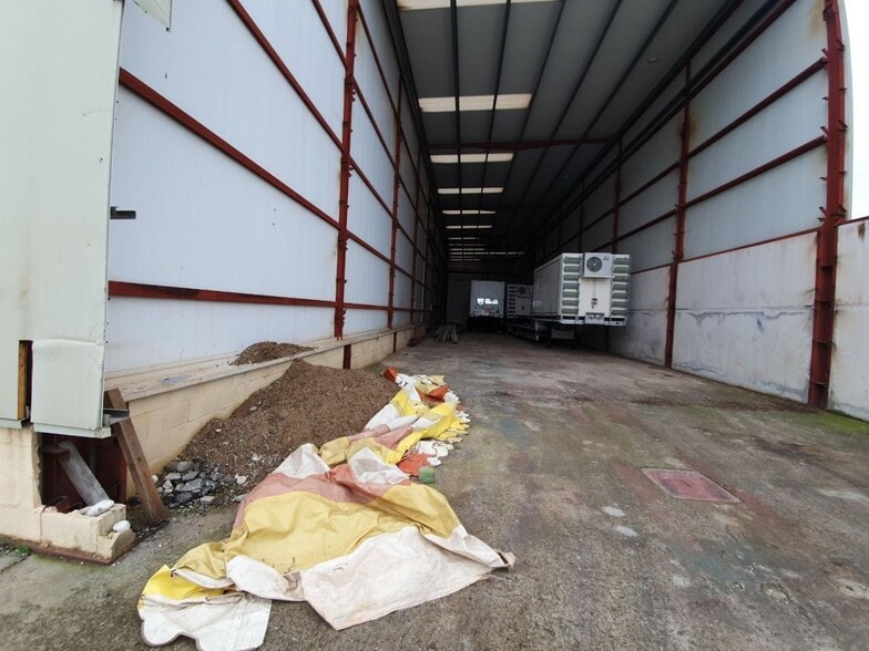 De Los Dolores, Dos Hermanas, Montecillos, SEVILLA, Sevilla for lease - Building Photo - Image 2 of 9