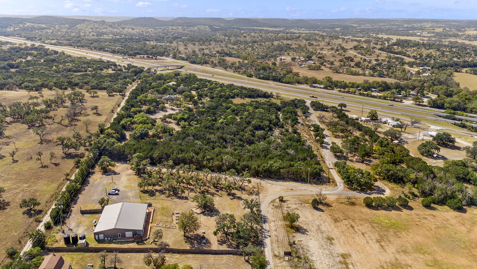 50140 Interstate 10 W, Comfort, TX for lease - Building Photo - Image 3 of 14