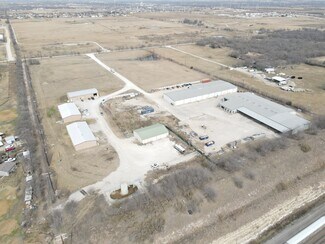 Plus de détails pour 11647 Armetco Dr, Justin, TX - Industriel à louer