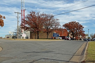 Plus de détails pour 3333 S 29th W Ave, Tulsa, OK - Bureau à vendre