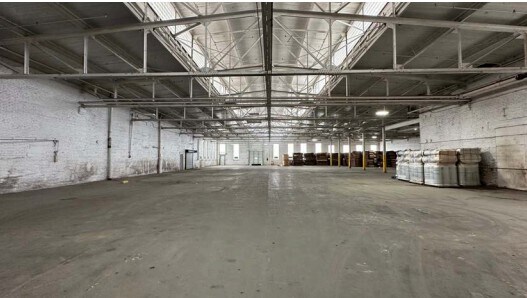 265 E Broadway St, Three Rivers, MI for lease Interior Photo- Image 1 of 16