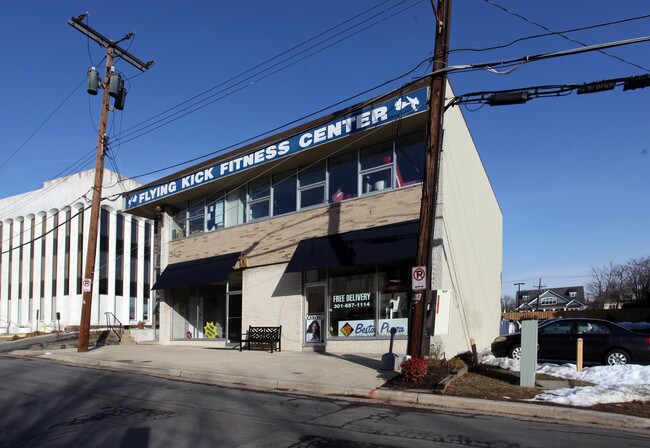 More details for 4707-4711 Chase Ave, Bethesda, MD - Retail for Sale
