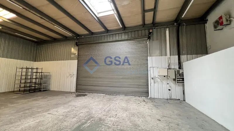 Office in Bondoufle for lease - Interior Photo - Image 3 of 8