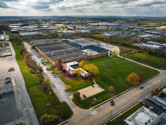 More details for 26300 Miles Rd, Bedford Heights, OH - Industrial for Lease
