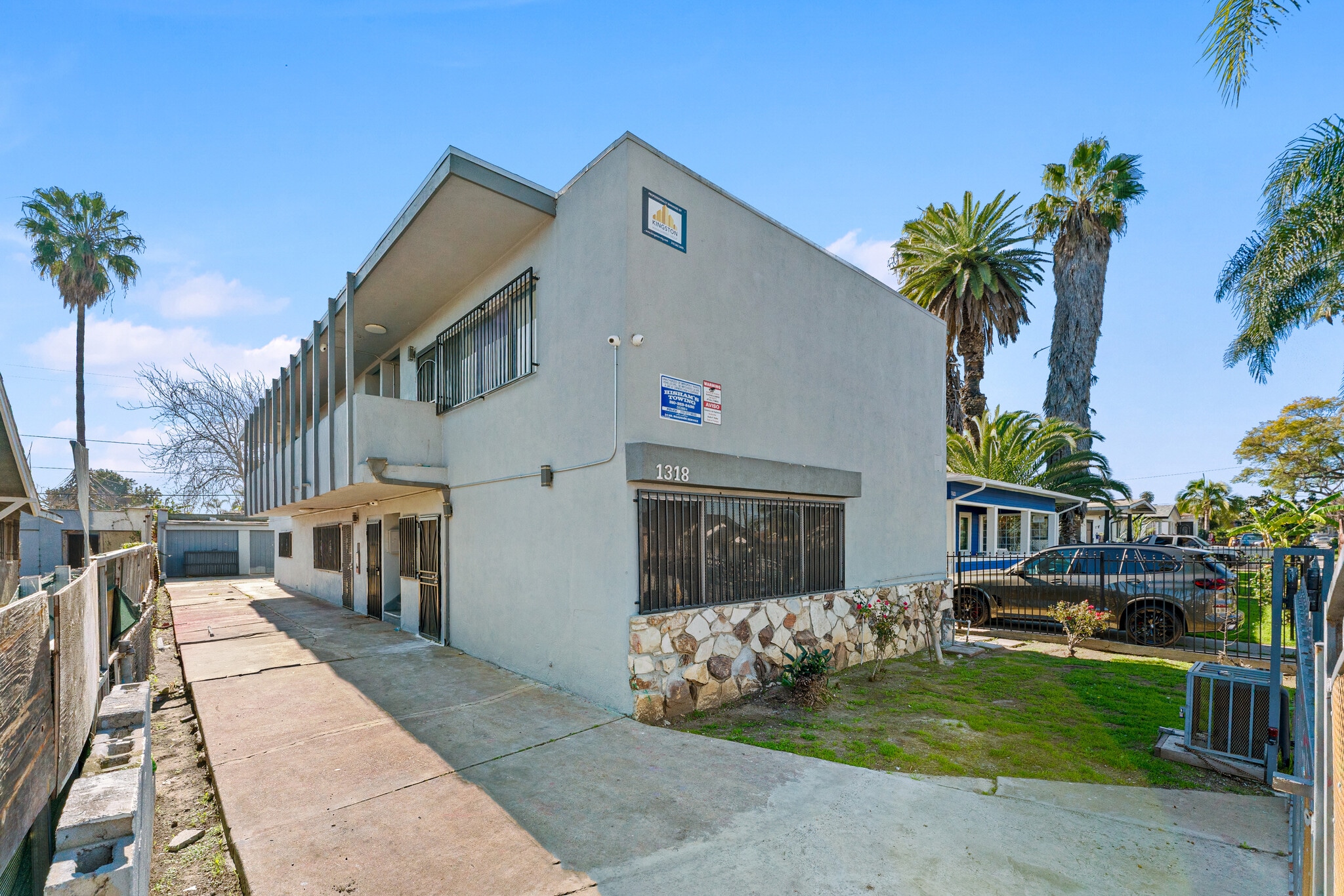 1318 W 90th St, Los Angeles, CA for sale Primary Photo- Image 1 of 7