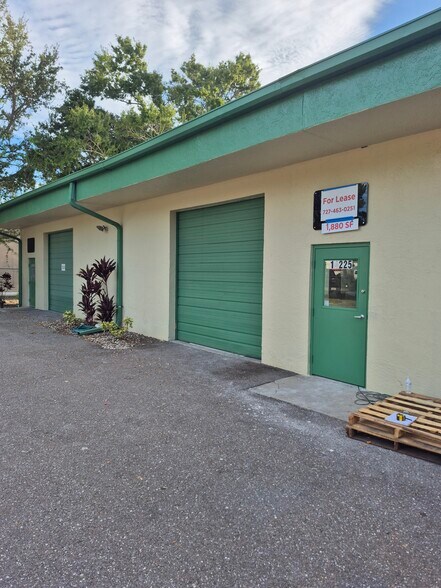 14203-14231 60th St N, Clearwater, FL for sale - Building Photo - Image 1 of 1