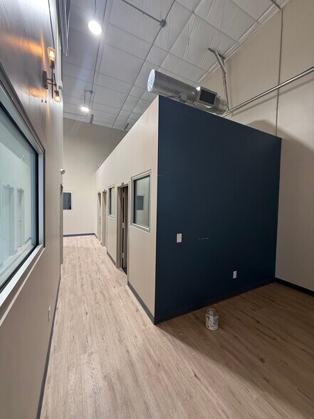 18107 Longenbaugh, Cypress, TX à louer - Photo du bâtiment - Image 3 de 11