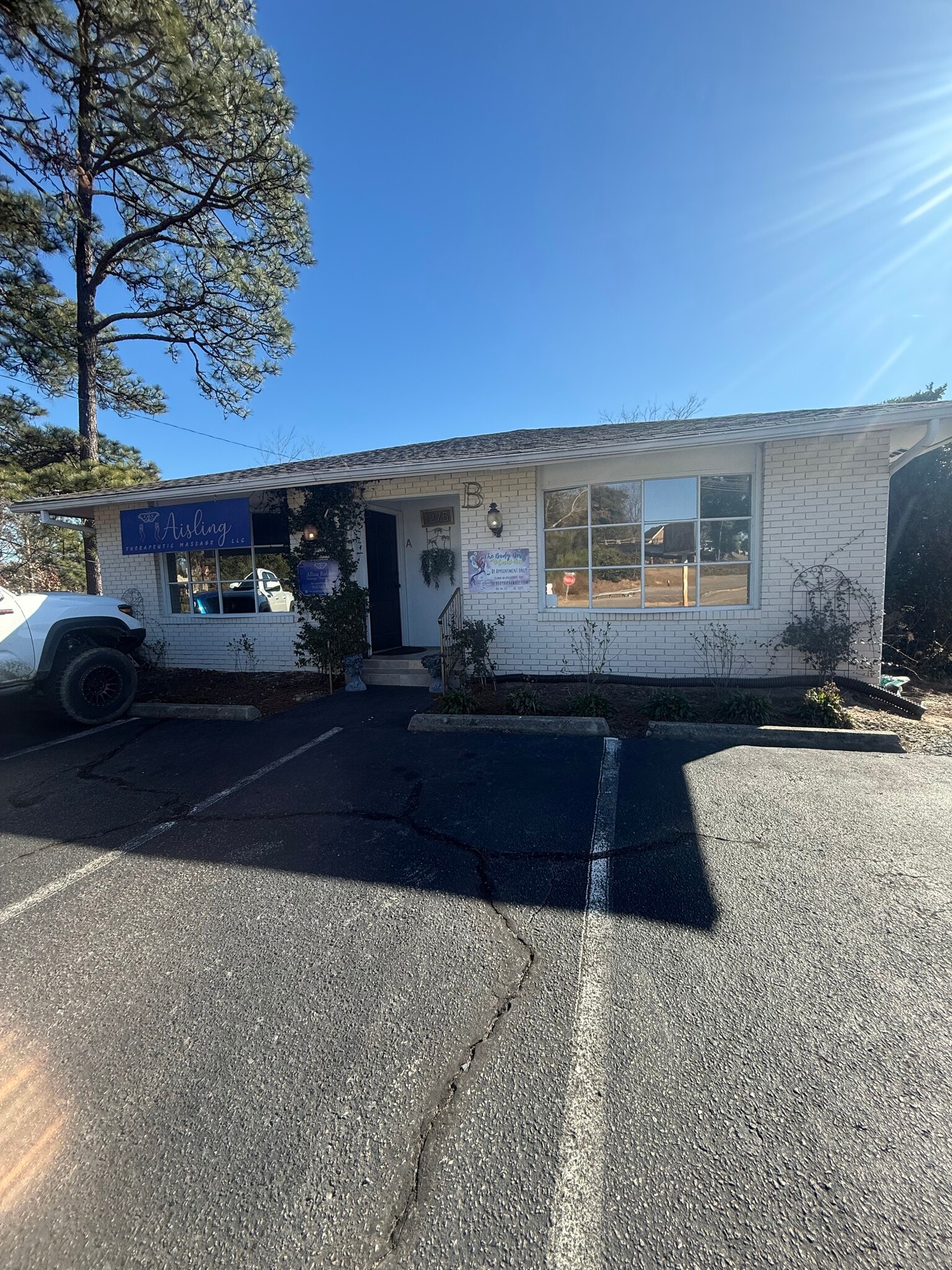 1275 Old US 1 Hwy, Southern Pines, NC for lease Building Photo- Image 1 of 5