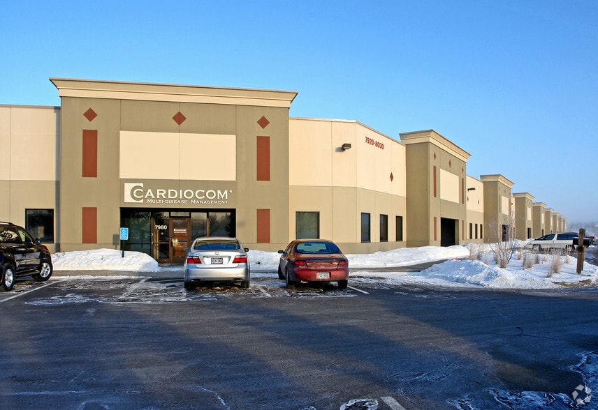 7920-8030 Century Blvd, Chanhassen, MN for lease - Primary Photo - Image 1 of 10