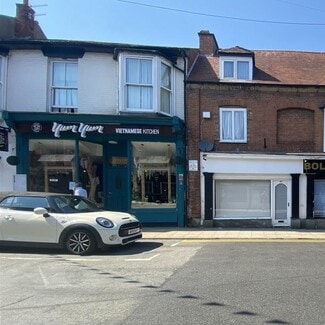 Plus de détails pour 47-49 Smith St, Warwick - Commerce de détail à louer