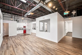 Plus de détails pour 17750 65A Av, Surrey, BC - Flex à vendre