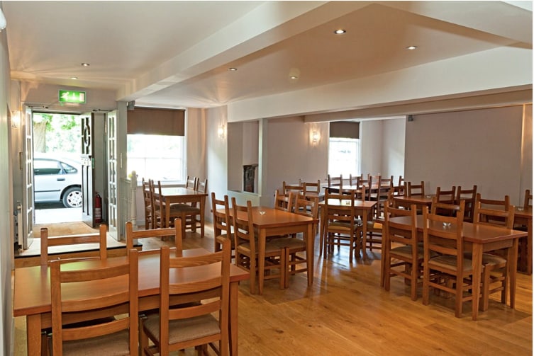 Hampton Court Rd, East Molesey à vendre Photo intérieure- Image 1 de 5