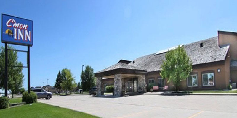 1586 US Highway 59, Thief River Falls, MN for sale - Building Photo - Image 1 of 1