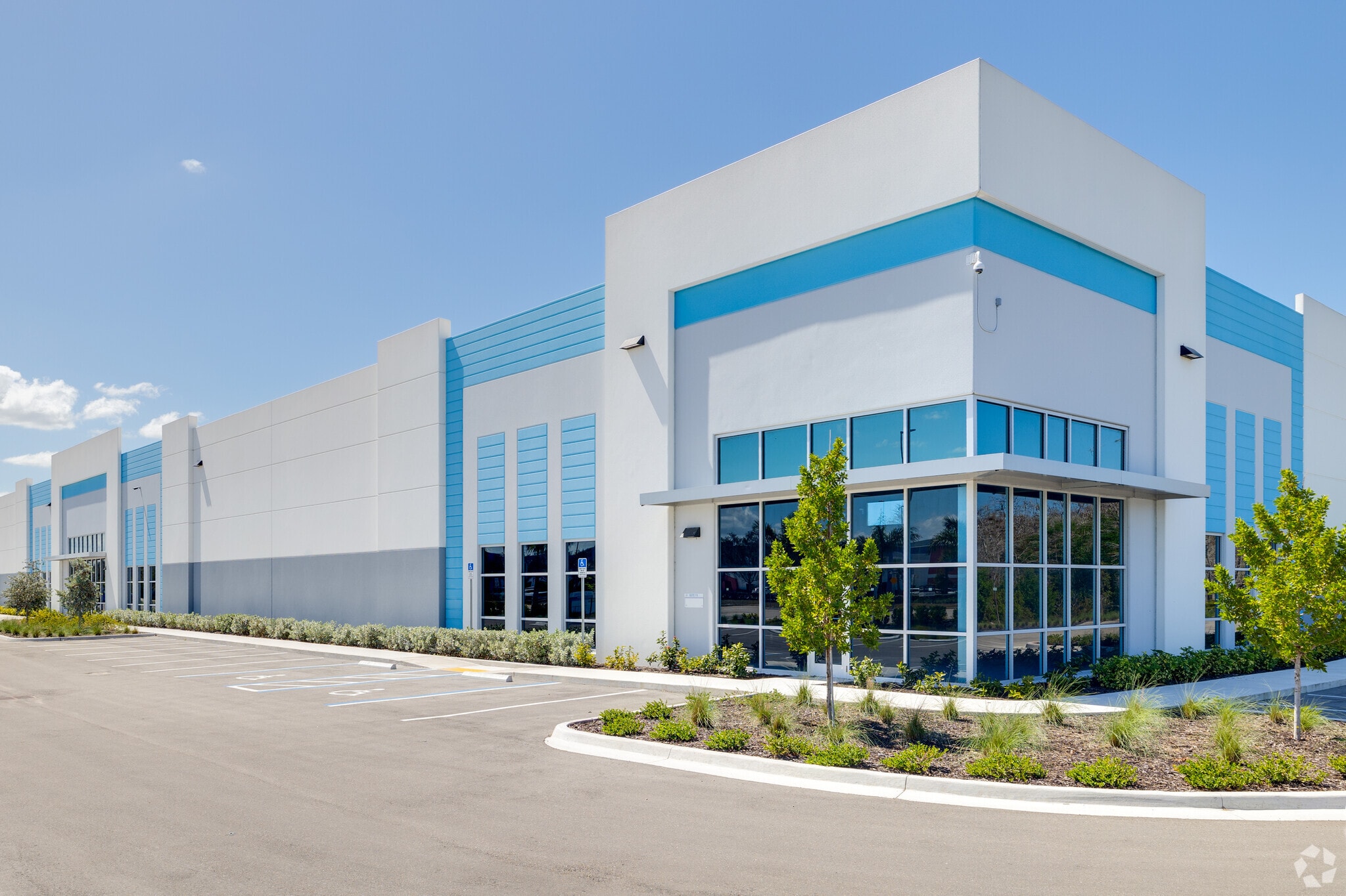 16200 Ben Hill Griffin Pky, Fort Myers, FL for lease Building Photo- Image 1 of 21