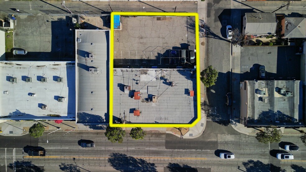 3423-3433 Tweedy Blvd, South Gate, CA à vendre - Photo du bâtiment - Image 3 de 9