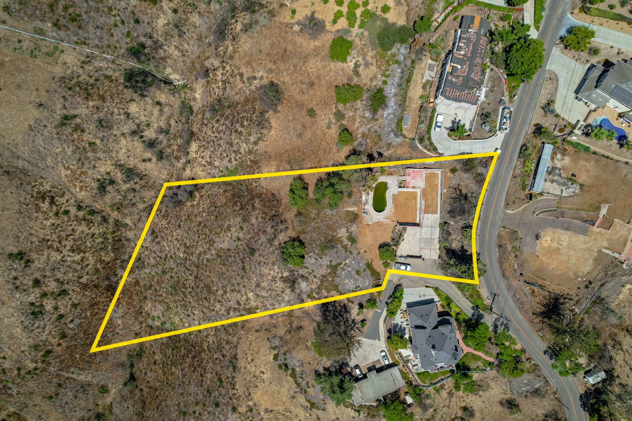 609 W Highland Dr, Camarillo, CA à vendre Photo principale- Image 1 de 1