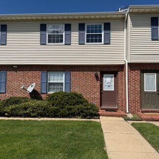 More details for 375-385 W North St, Dover, DE - Office for Sale