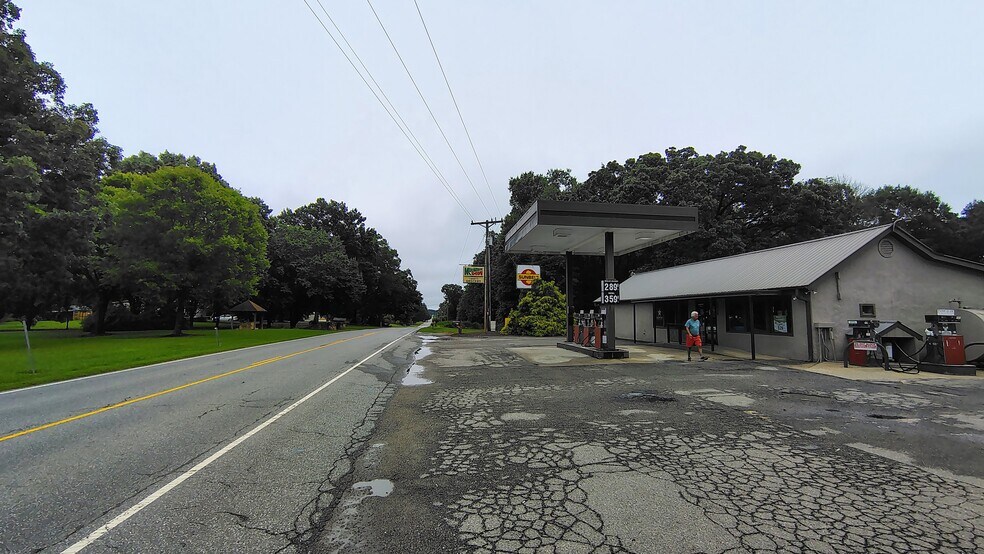 3456 NC 705 Hwy, Robbins, NC à vendre - Photo du bâtiment - Image 3 de 9