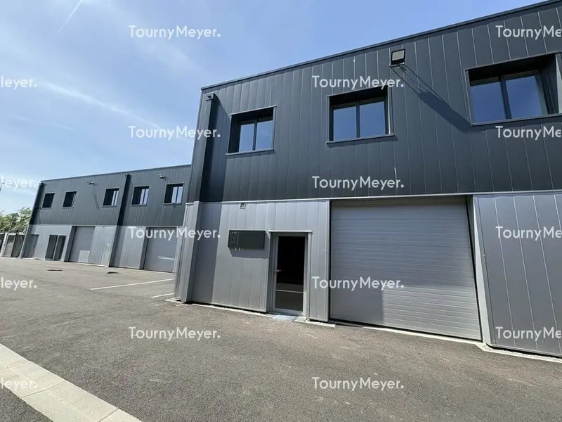 23 Rue Aristide Berges, Cugnaux for lease Building Photo- Image 1 of 11