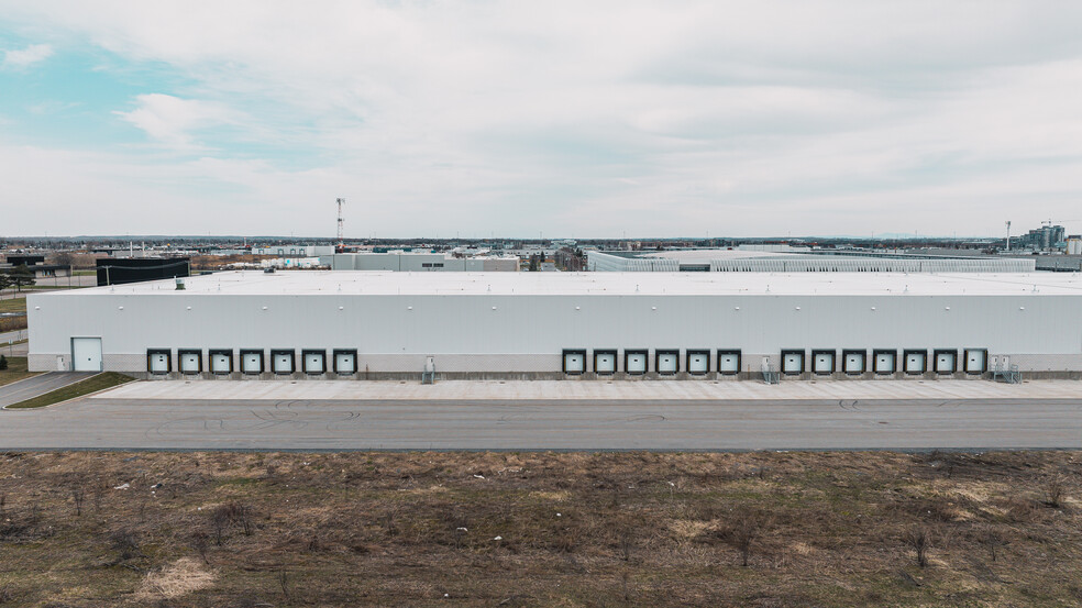 3501 Rue F.-X.-Tessier, Vaudreuil-dorion, QC for lease - Building Photo - Image 2 of 6