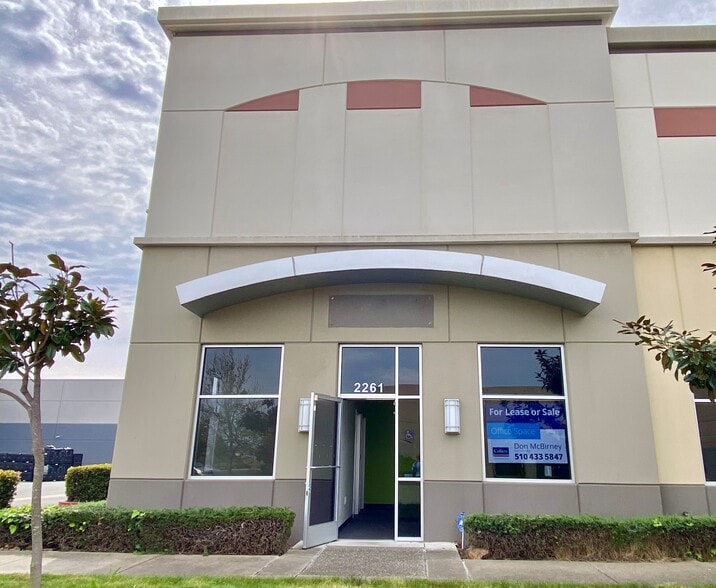 2261 Harbor Bay Pky, Alameda, CA for sale - Building Photo - Image 3 of 15