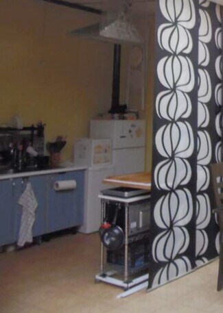 Plus de détails pour Multi-résidentiel à vendre