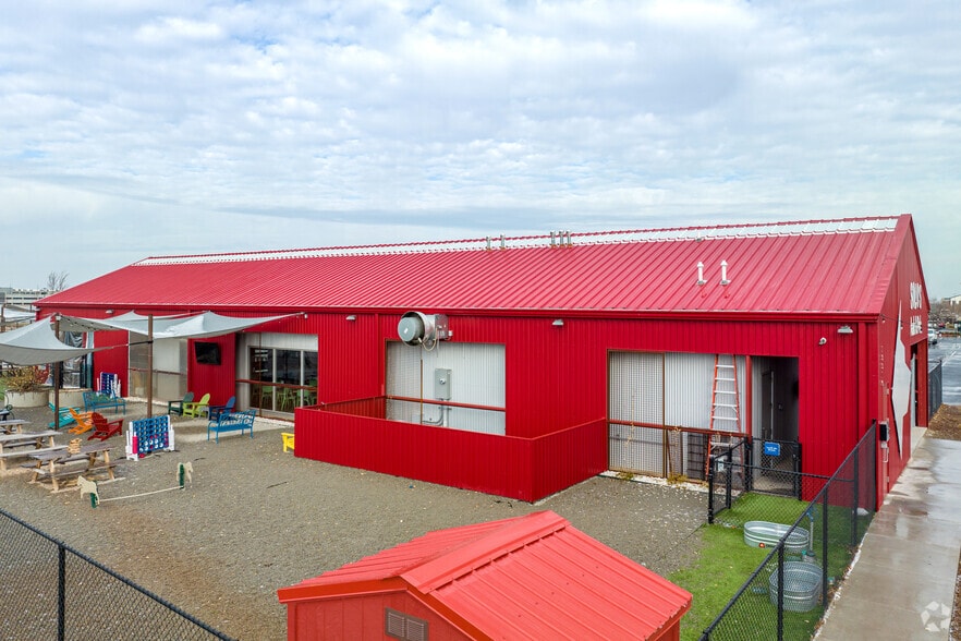 13310 Pawnee Dr, Oklahoma City, OK for lease - Building Photo - Image 3 of 7
