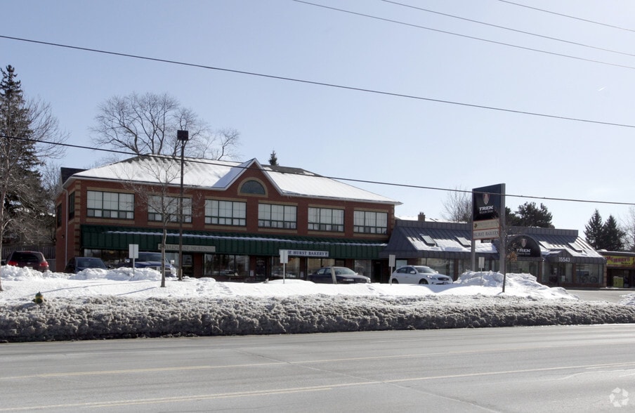 15543 Yonge St, Aurora, ON for lease - Building Photo - Image 2 of 7