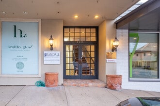 6801-6805 Hillcrest Ave, Dallas, TX à louer Photo intérieure- Image 1 de 13