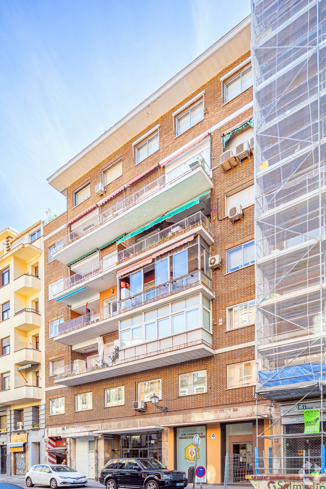 Calle de Arriaza, 4, Madrid, Madrid for lease Primary Photo- Image 1 of 3