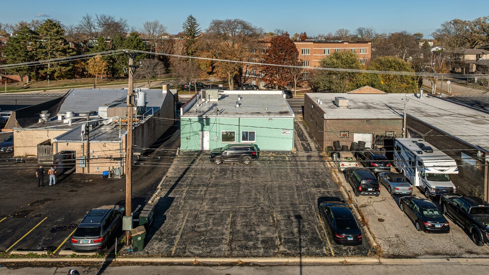 912 Busse Hwy, Park Ridge, IL for lease - Aerial - Image 3 of 21