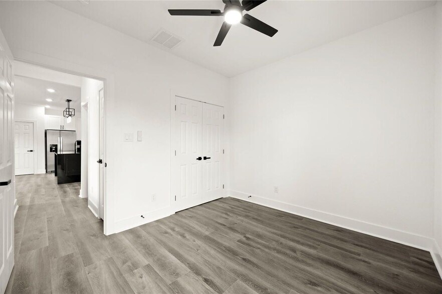 4104 Falls st, Houston, TX à vendre - Photo du bâtiment - Image 2 de 30