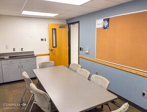 1680 Chambers St, Eugene, OR à louer Photo intérieure- Image 1 de 8