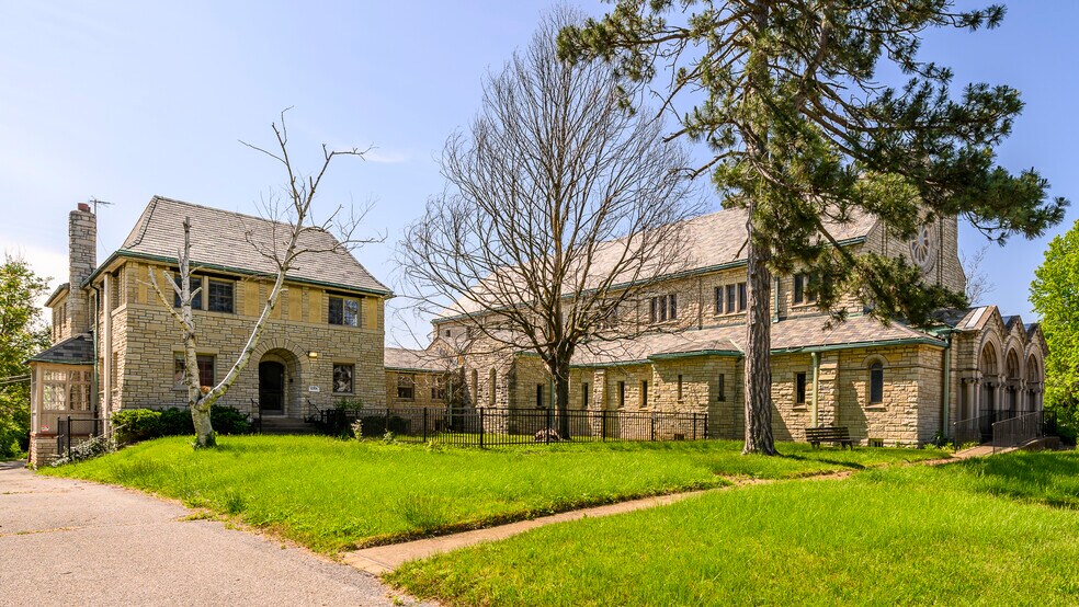 6300 Minnesota Ave, Saint Louis, MO à vendre - Photo du bâtiment - Image 2 de 67