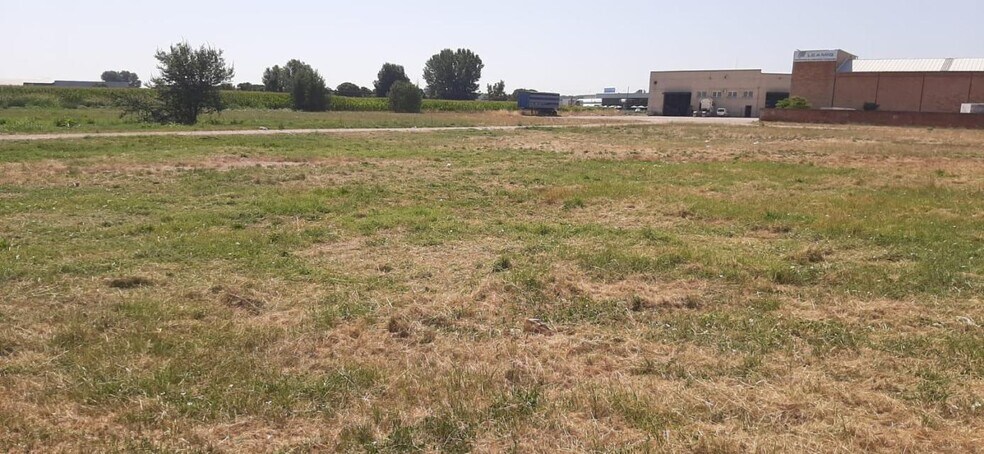 Carrer Canigó, 12, Golmés, Lérida à vendre - Plan d’étage - Image 1 de 4