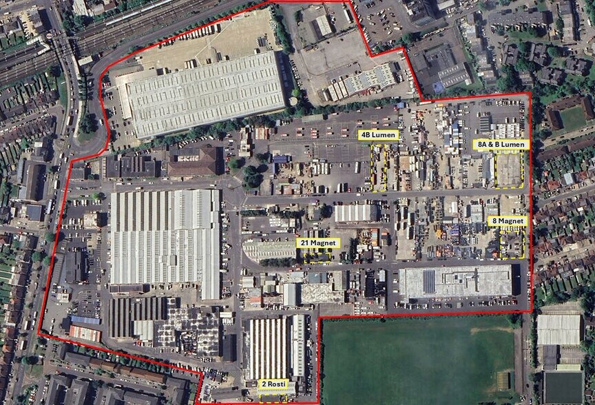 Terrain dans East Lane, Wembley à louer - Aérien - Image 2 de 2