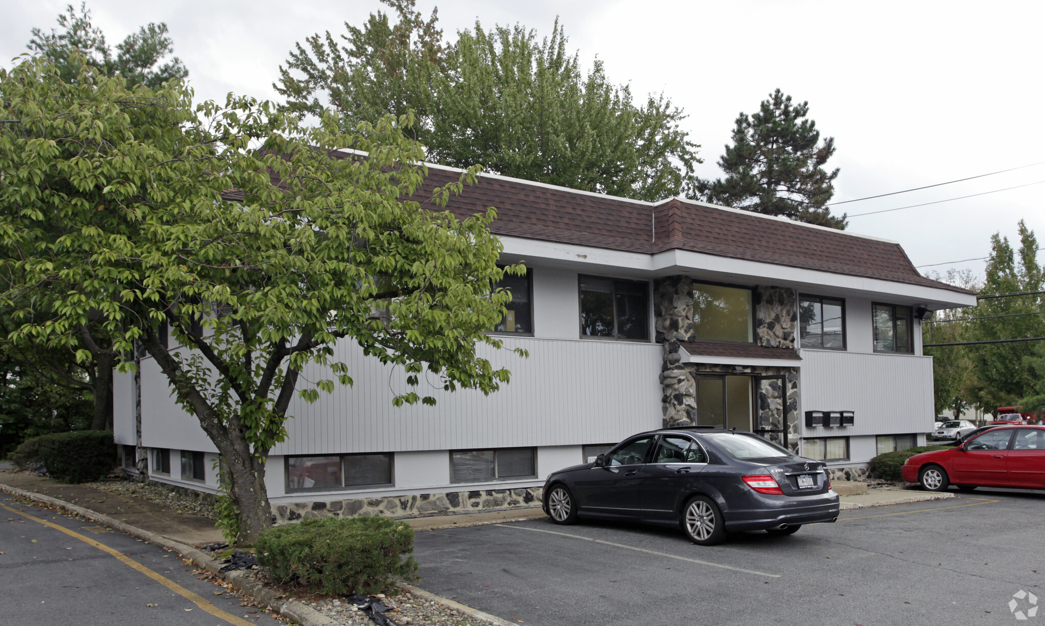 71 E Eckerson Rd, Spring Valley, NY for lease Primary Photo- Image 1 of 4