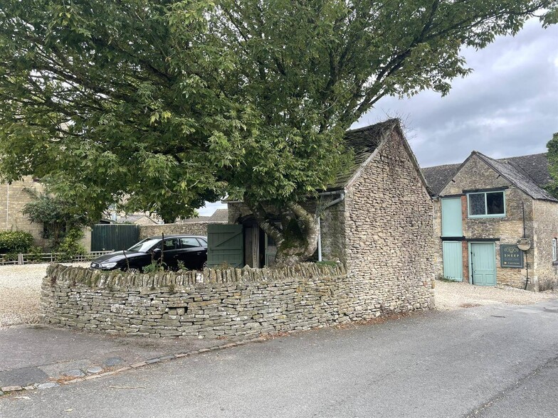 Back Walls, Stow On The Wold à vendre - Photo du b timent - Image 3 de 4