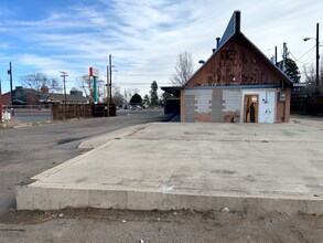 2197 S Sheridan Blvd, Denver, CO à louer Photo intérieure- Image 2 de 6