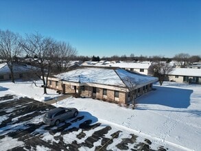 3601 Commerce Ct, Appleton, WI à louer Photo du bâtiment- Image 1 de 4
