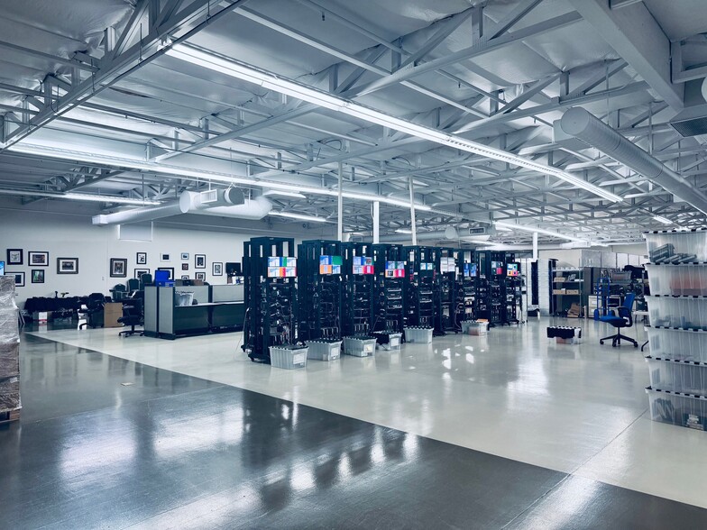 701 N Golden Key St, Gilbert, AZ for sale - Building Photo - Image 3 of 8