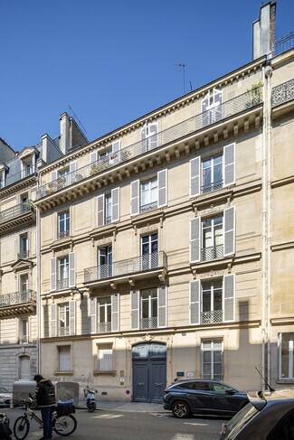Plus de détails pour 38 Rue De Liège, Paris - Multi-résidentiel à vendre