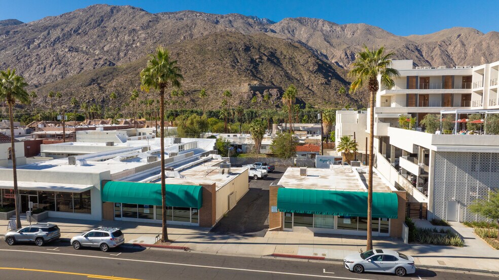 391-397 N Indian Canyon Dr, Palm Springs, CA à louer - Photo du bâtiment - Image 2 de 16