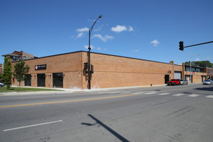 2950 W Grand Ave, Chicago IL - Services immobiliers commerciaux